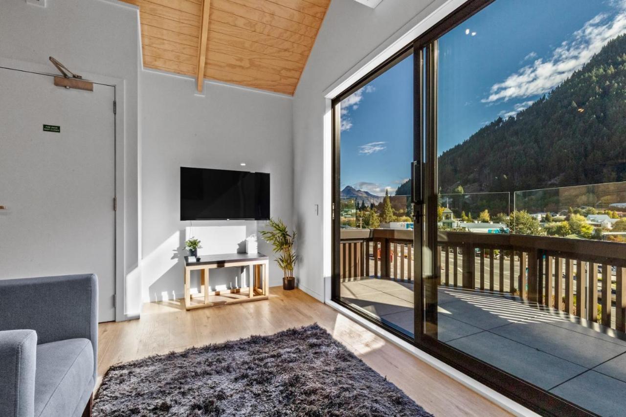 Alex Apt With Onsite Gym And Walk To Town Queenstown Exterior photo